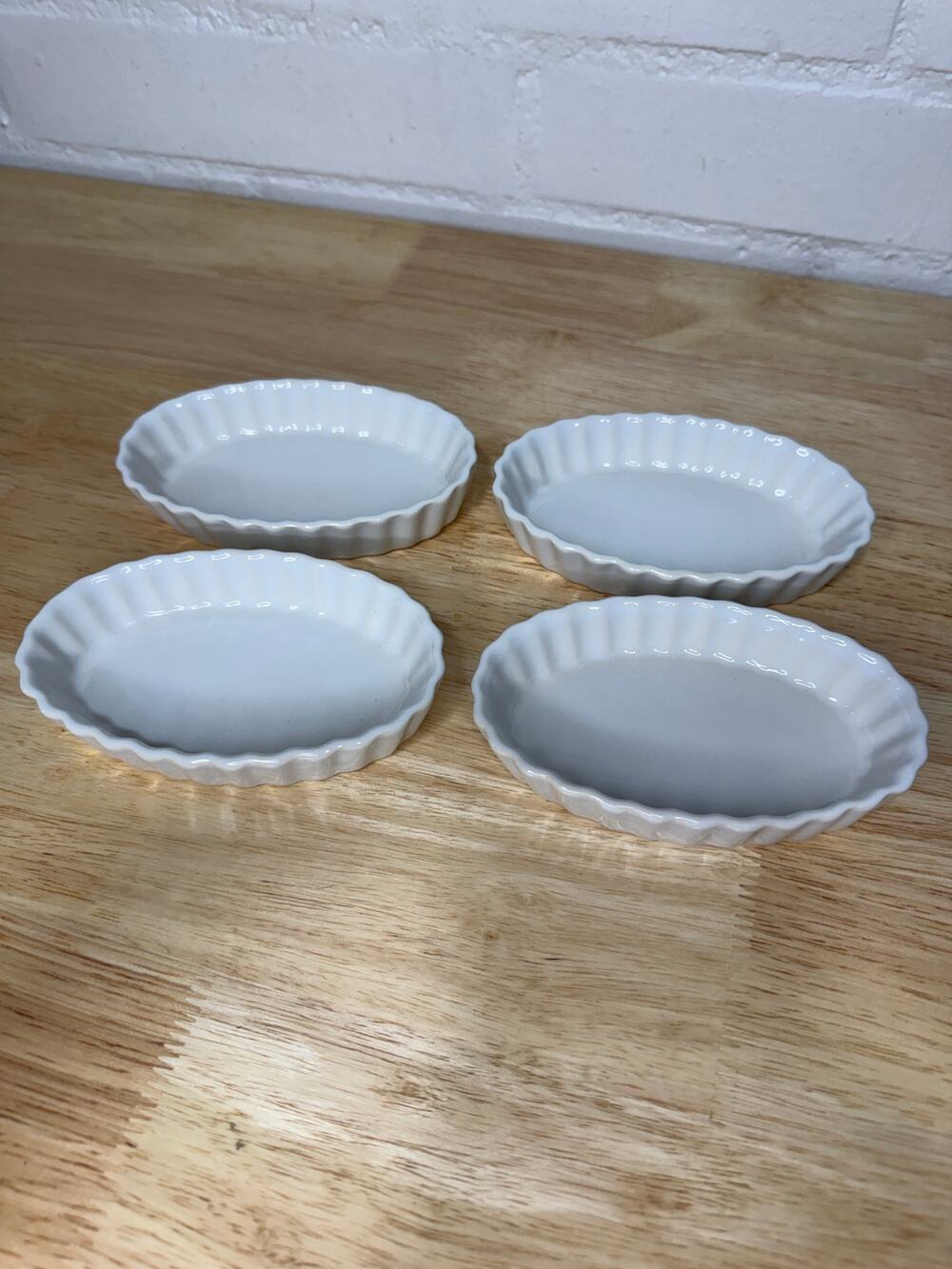 BonJour White Oval Ramekins Set of 4 Fluted Porcelain Crème Brûlée Baking Dishes